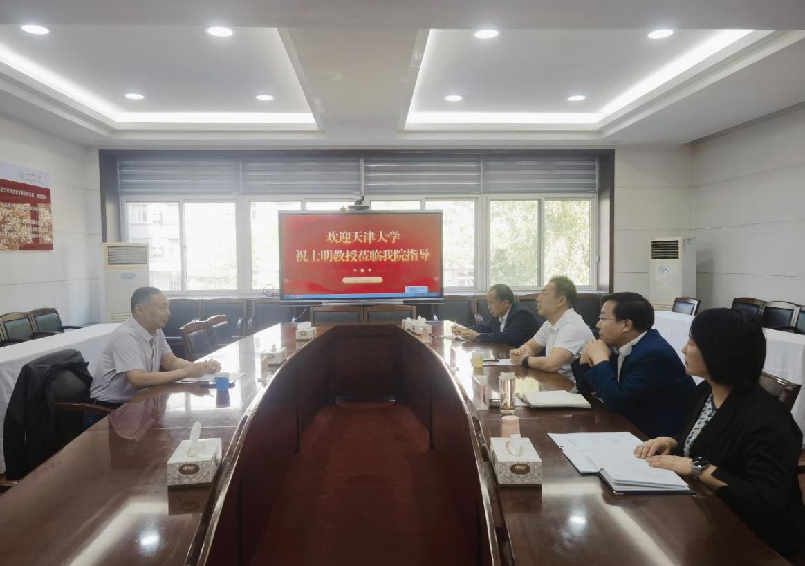 bb95c815ab343a4bf7741576b01ef49